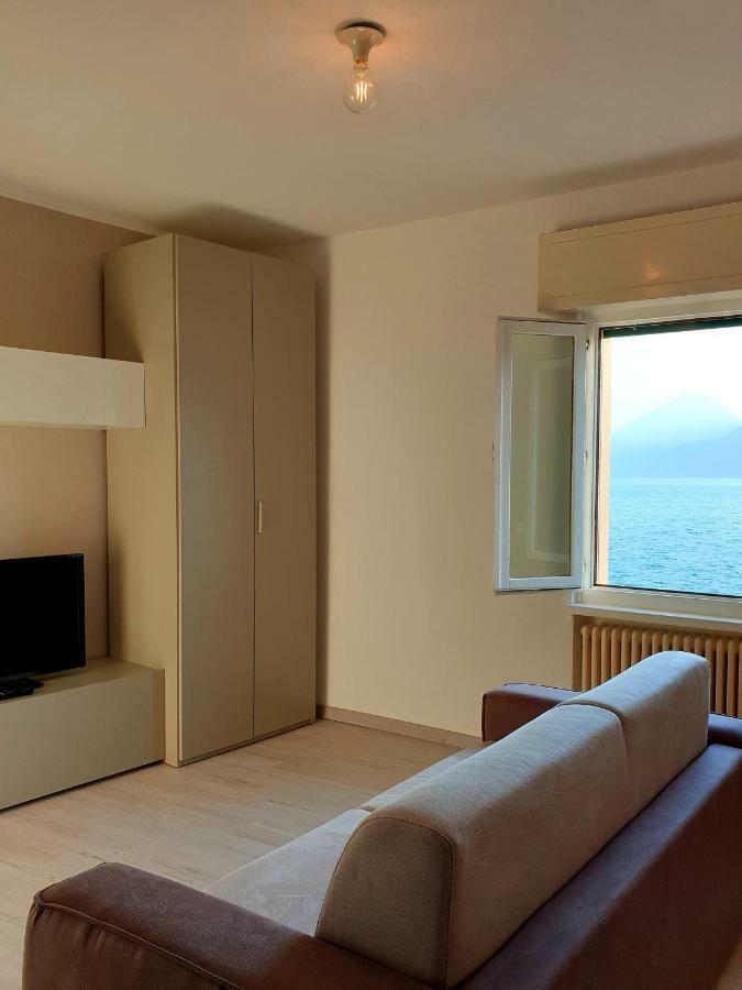 Assenza Lake Front Sweet Apartment Brenzone sul Garda Kültér fotó